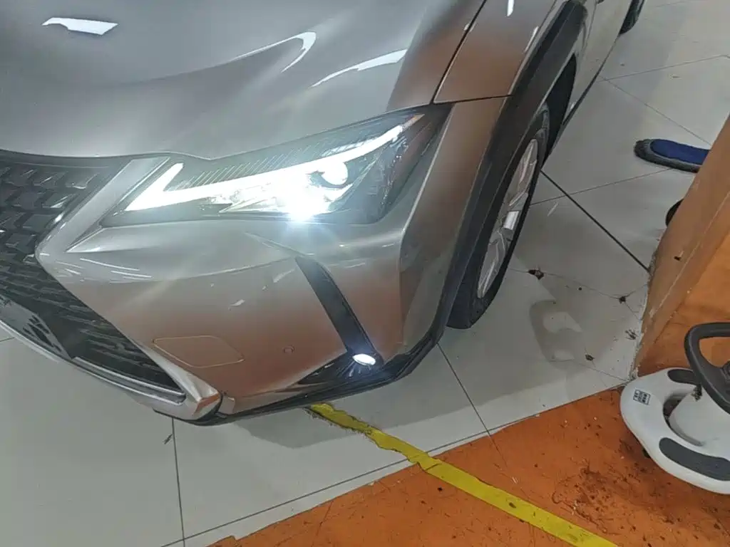 Lexus UX — миниатюра 24