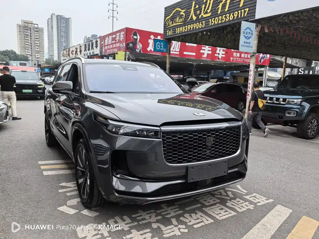 Li Auto Li ONE — миниатюра 2