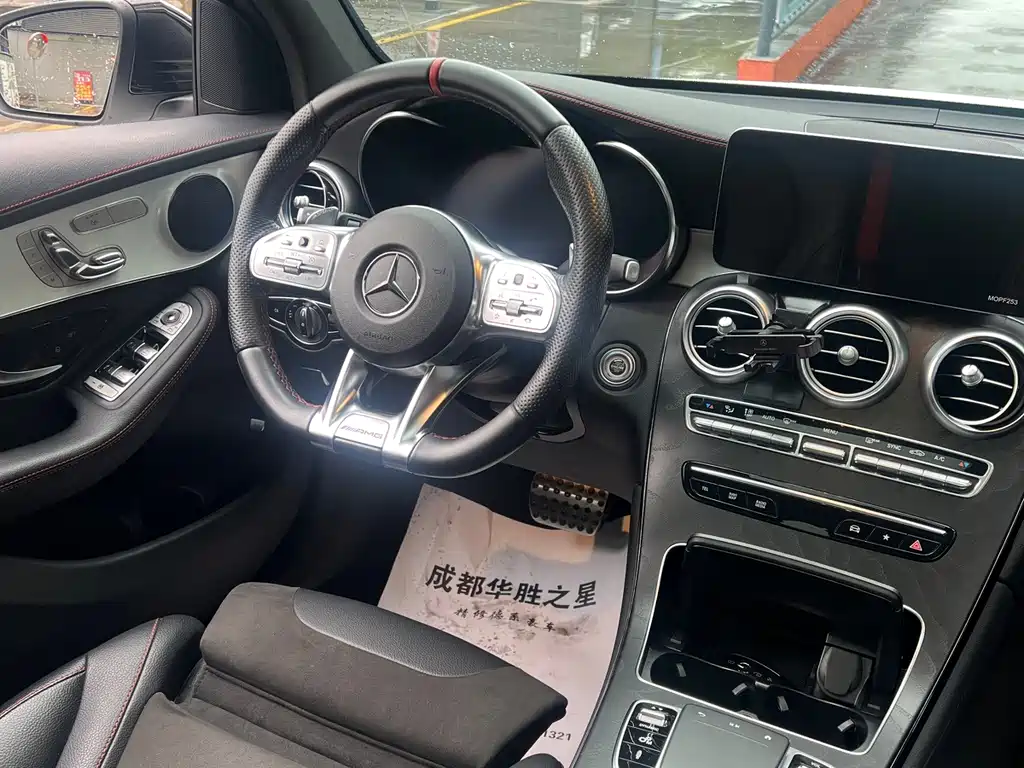 Mercedes-Benz GLC AMG — миниатюра 11
