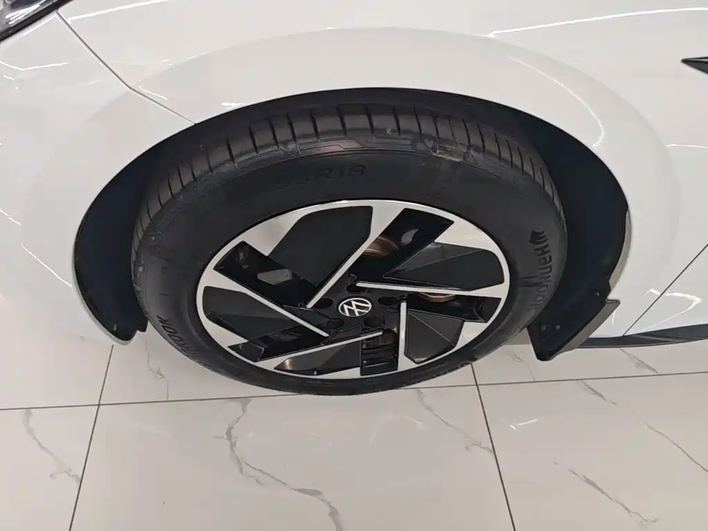 Volkswagen ID.3 — миниатюра 23