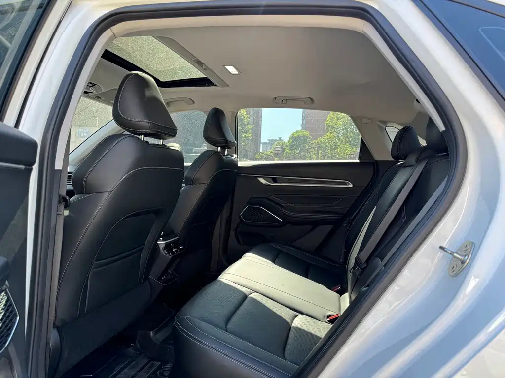 Geely Emgrand — миниатюра 9