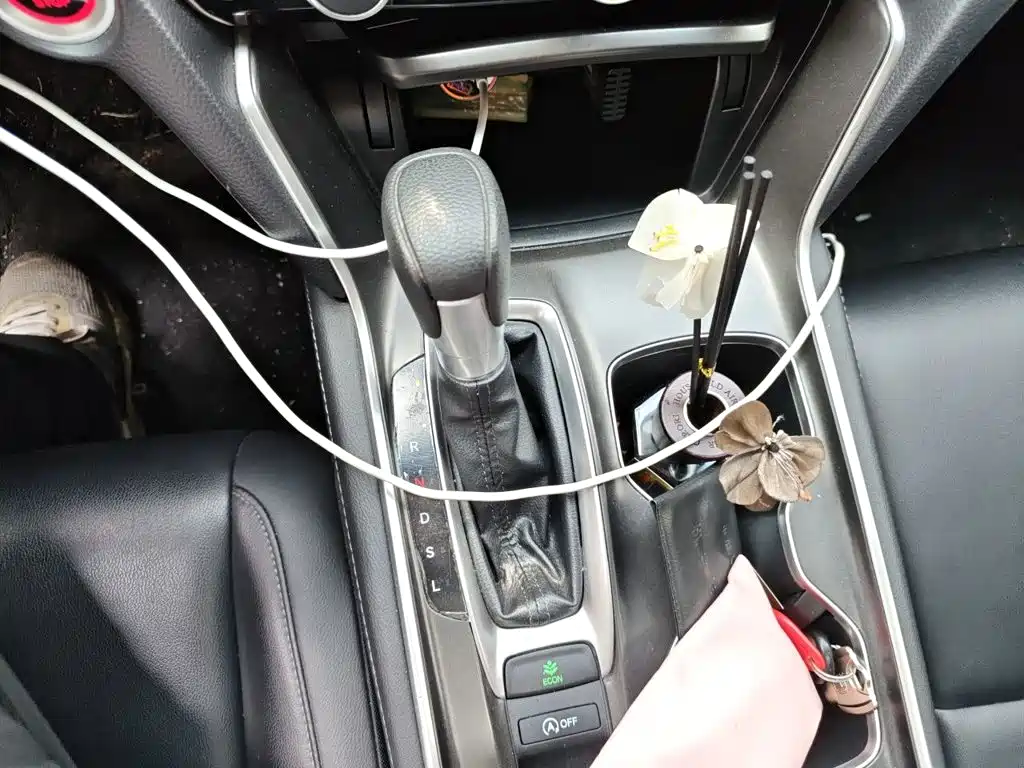 Honda Accord — миниатюра 10