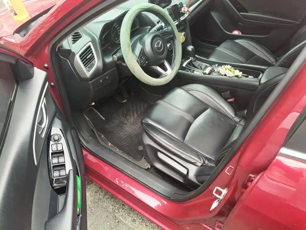 Mazda 3 Axela — миниатюра 12