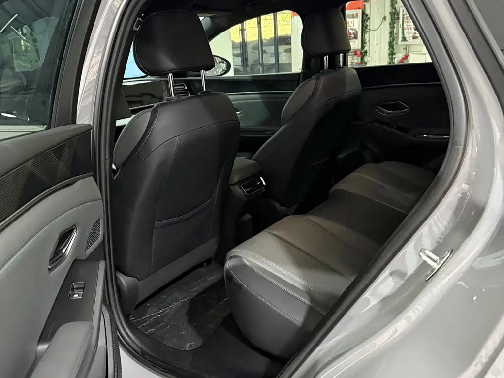 BYD Qin L — миниатюра 8