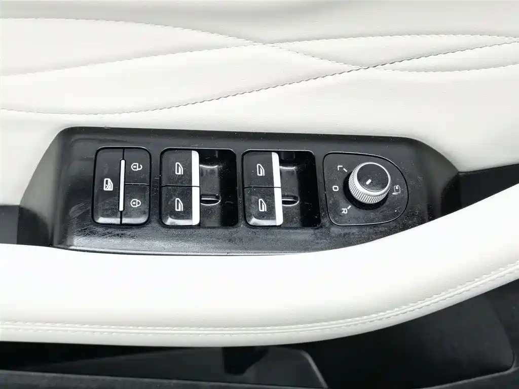 GEELY AUTOMOBILE XINGYUE L