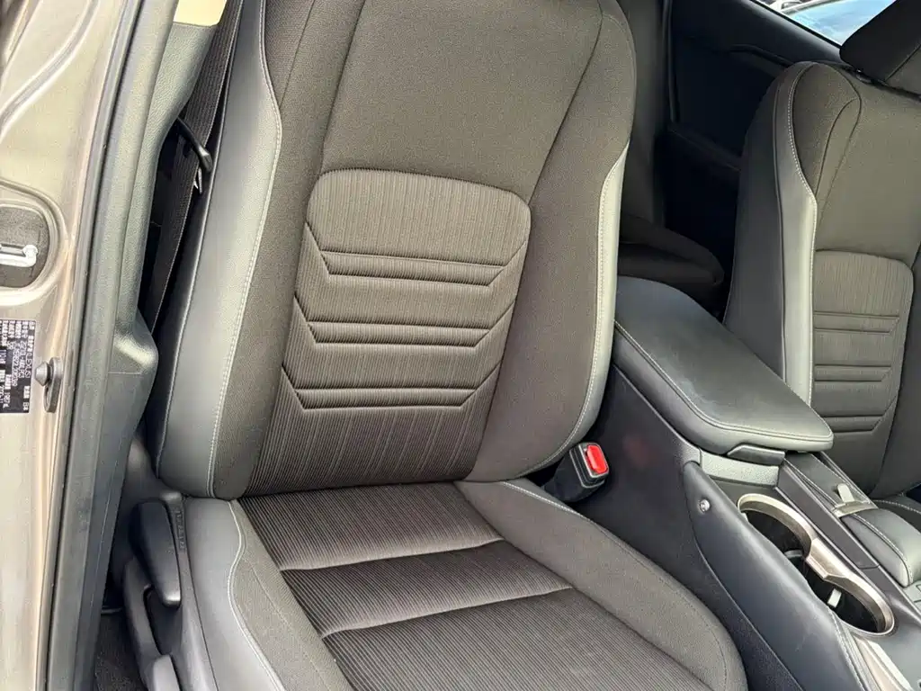 Lexus NX — миниатюра 9