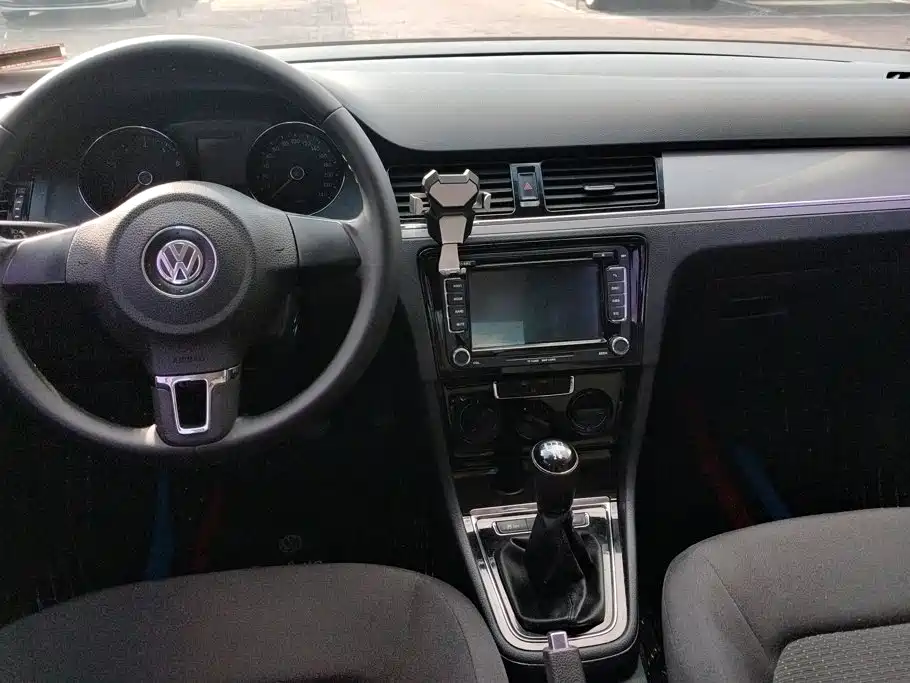 Volkswagen Bora — миниатюра 11
