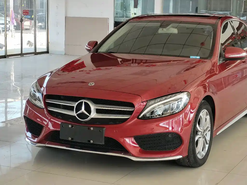 Mercedes-Benz C-Class — миниатюра 7