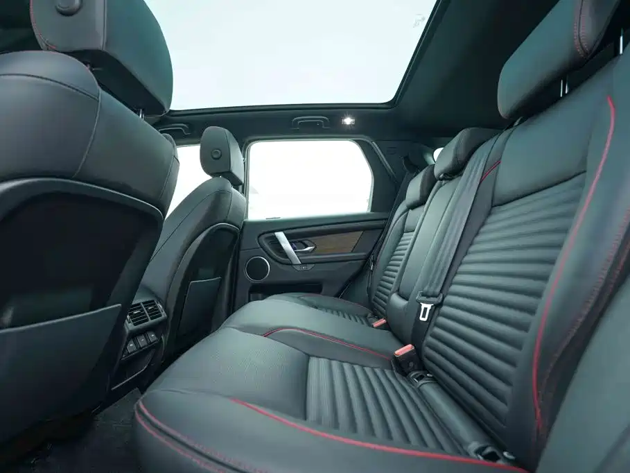 Land Rover Discovery Sport — миниатюра 19