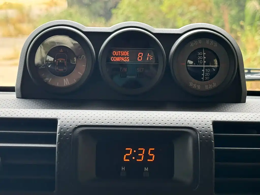Toyota FJ Cruiser — миниатюра 16