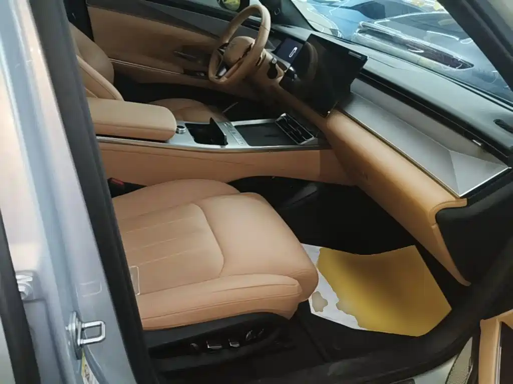 BYD Han L — миниатюра 25