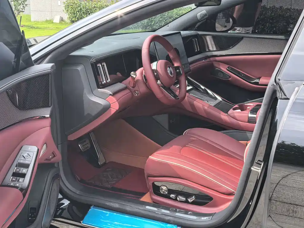 Denza Denza Z9GT — миниатюра 18