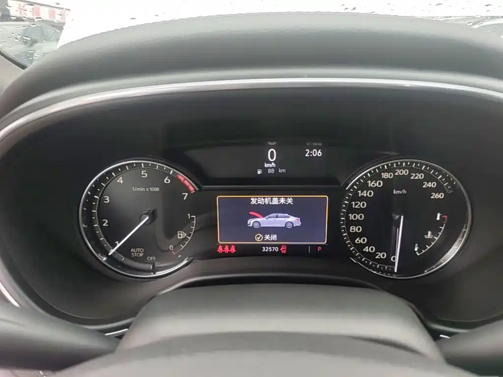 Cadillac CT5 — миниатюра 12