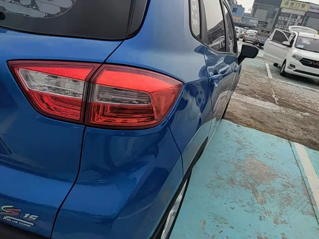 Changan CS15 — миниатюра 8