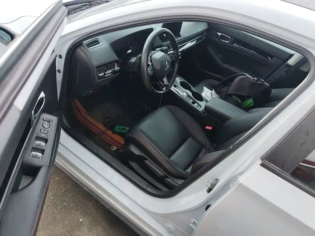 Honda Civic — миниатюра 21