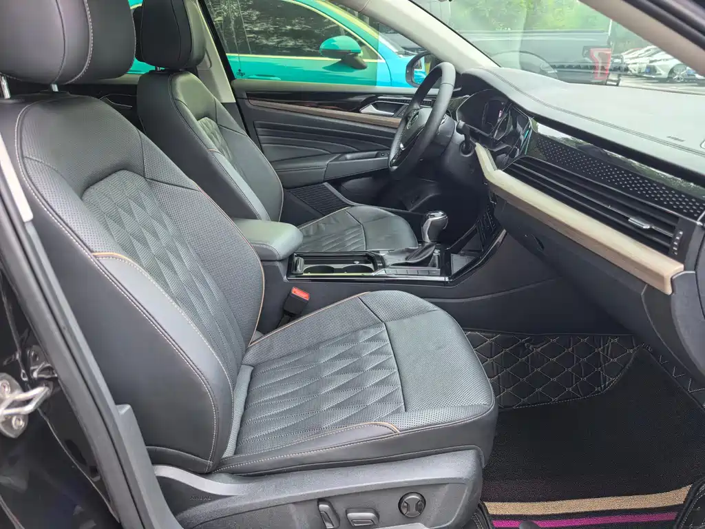 Volkswagen Passat — миниатюра 12