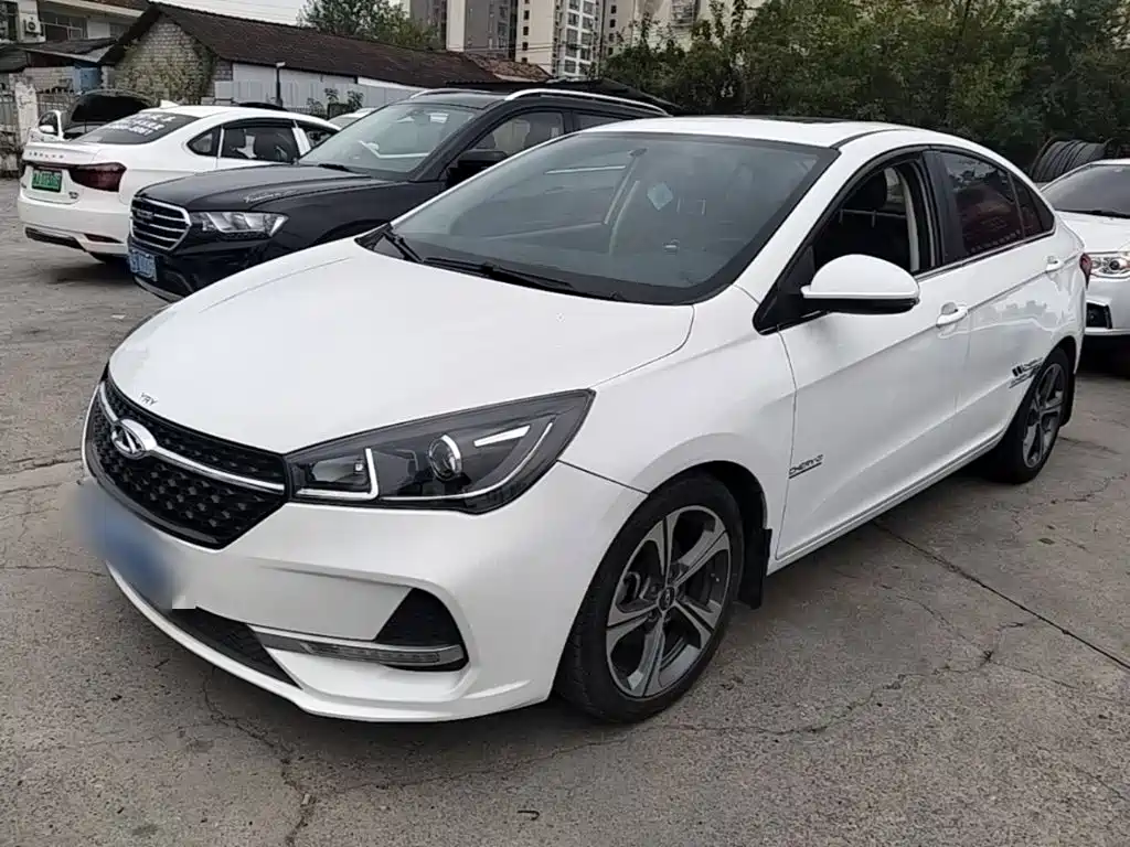 Chery Arrizo 5