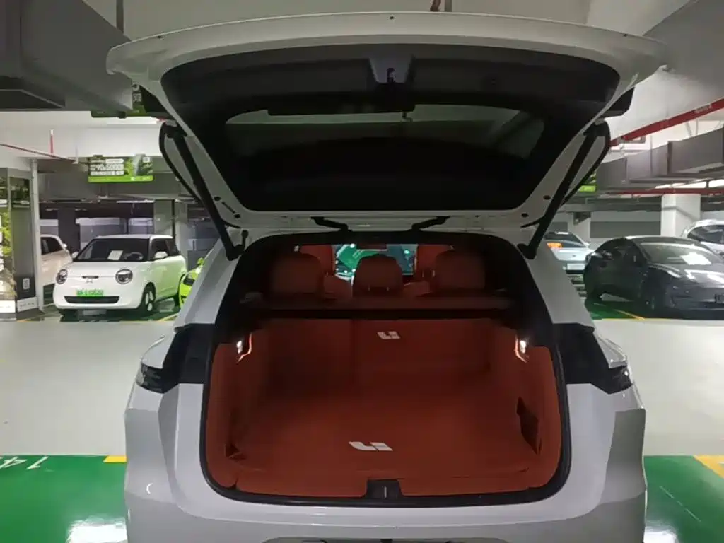 Li Auto Li L6 — миниатюра 19
