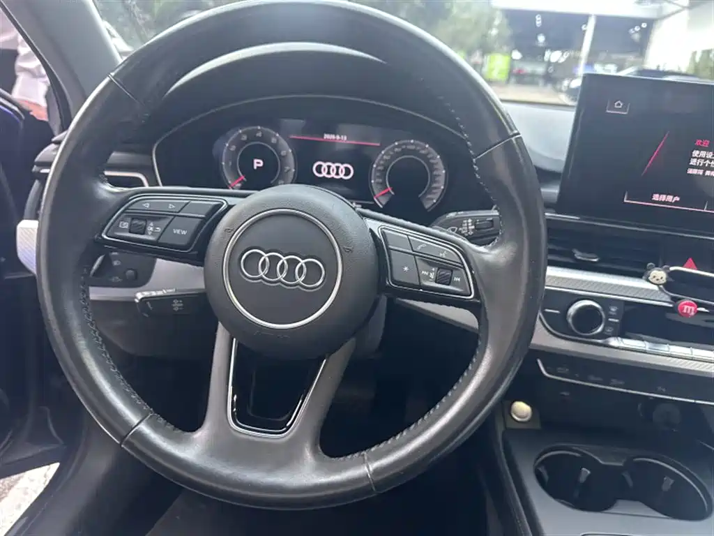 Audi A4L — миниатюра 8
