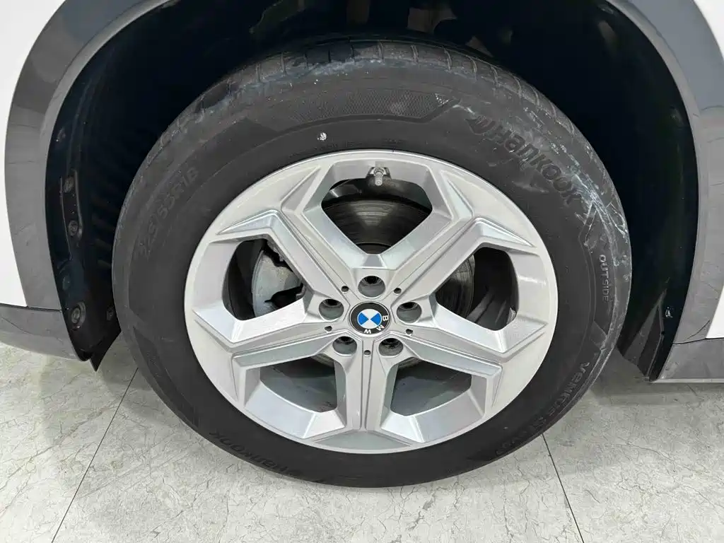 BMW X1 — миниатюра 25