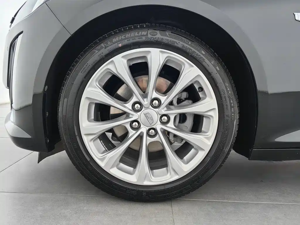 Cadillac CT5 — миниатюра 17
