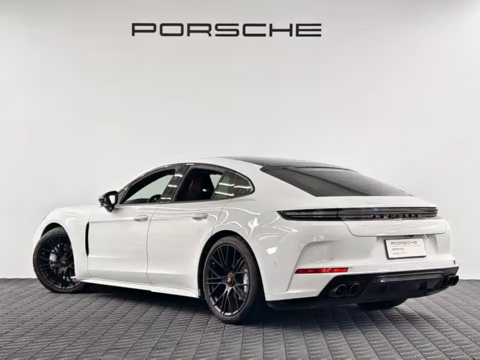 Porsche Panamera — миниатюра 5
