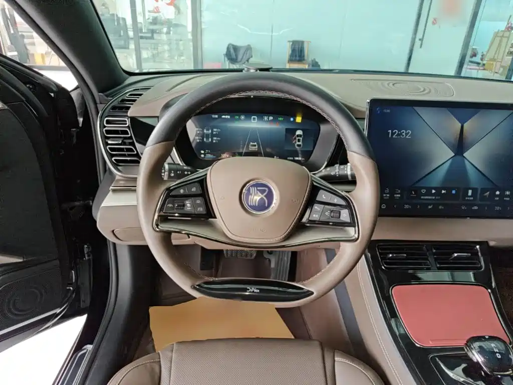 BYD Han — миниатюра 11