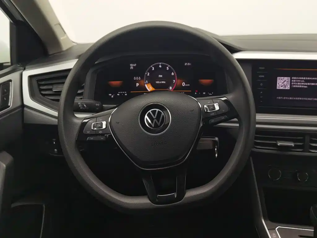 Volkswagen Polo — миниатюра 11