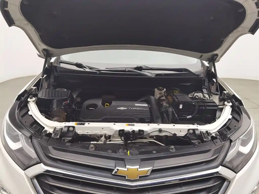 Chevrolet Equinox — миниатюра 6