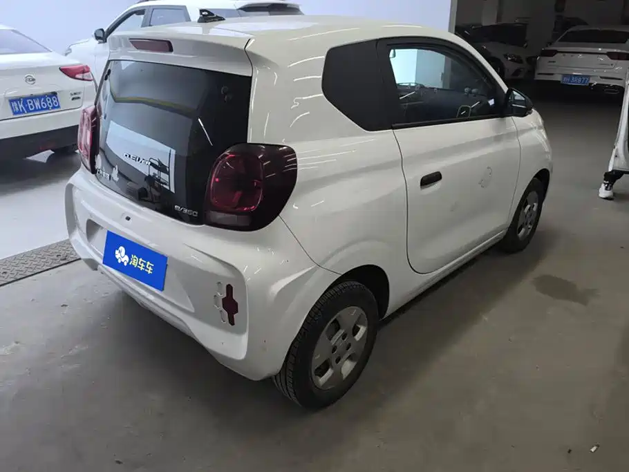 Roewe Clever — миниатюра 3