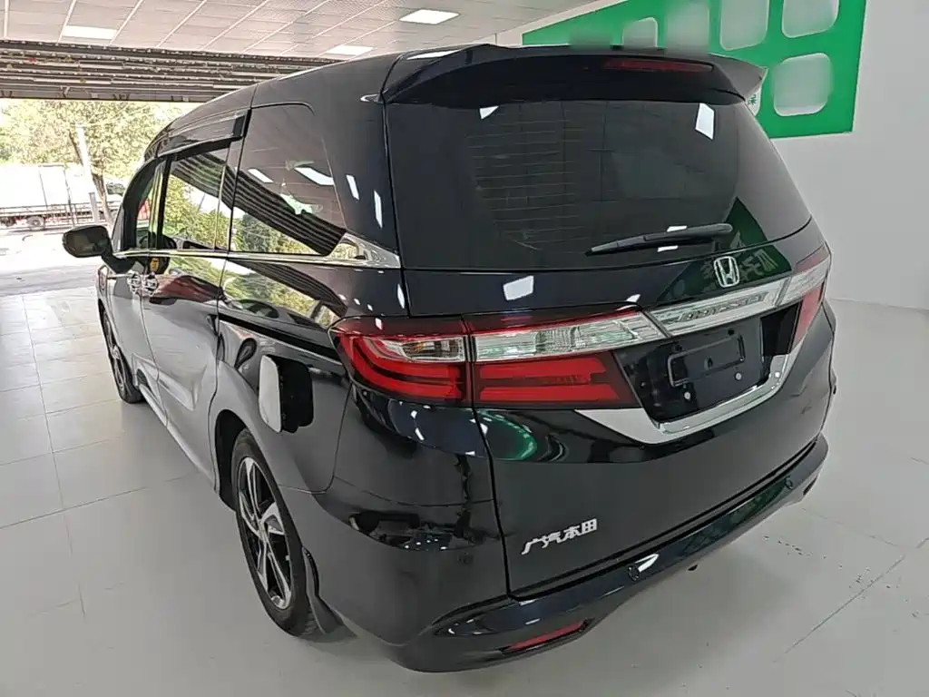 Honda Odyssey — миниатюра 5