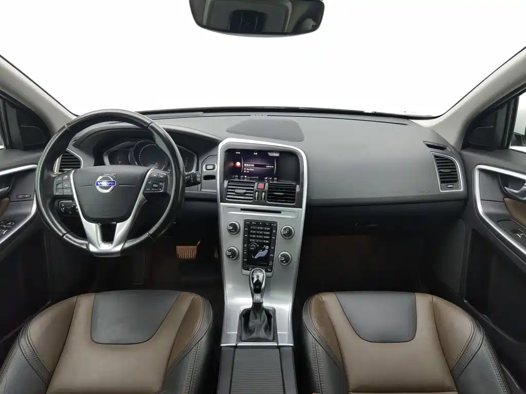 Volvo XC60 — миниатюра 5