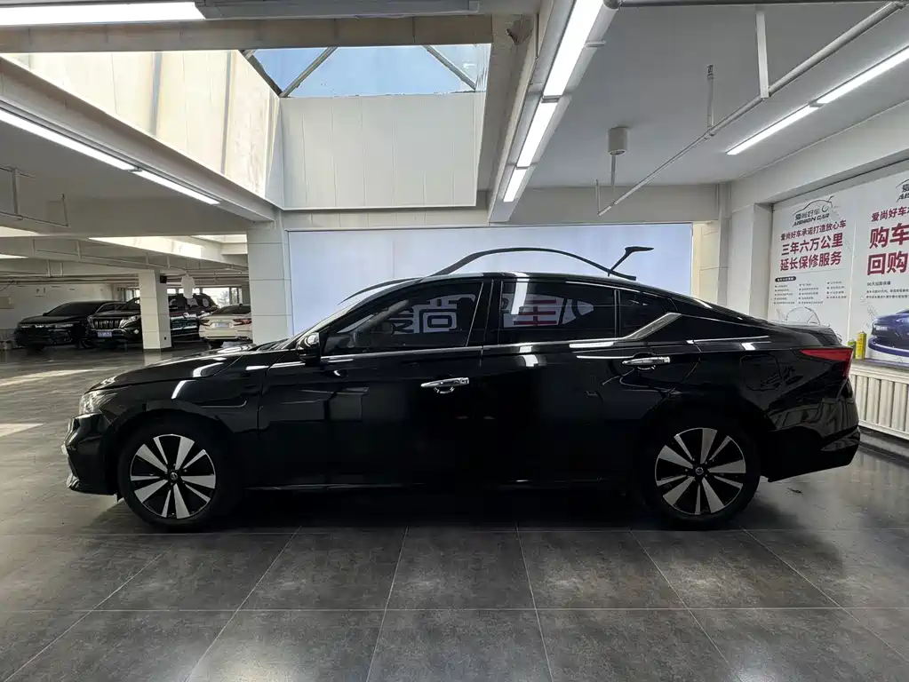 Nissan Teana — миниатюра 4