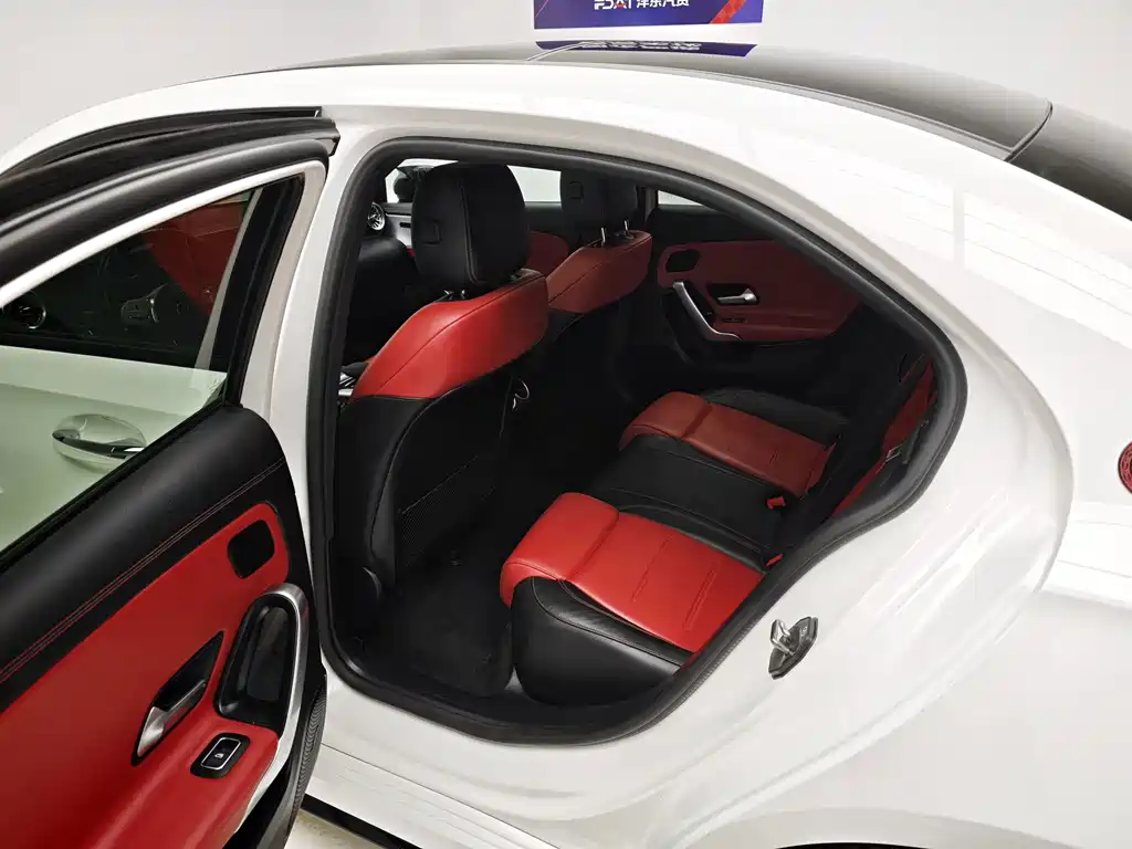 Mercedes-Benz A-Class AMG — миниатюра 17