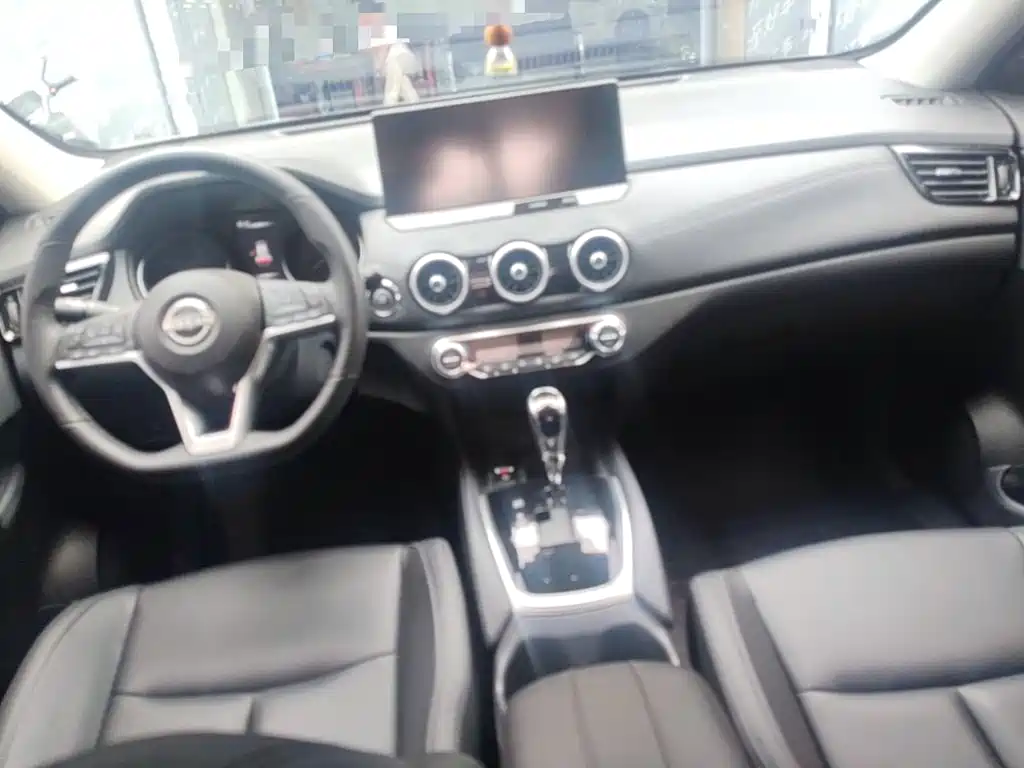 Nissan X-Trail — миниатюра 10