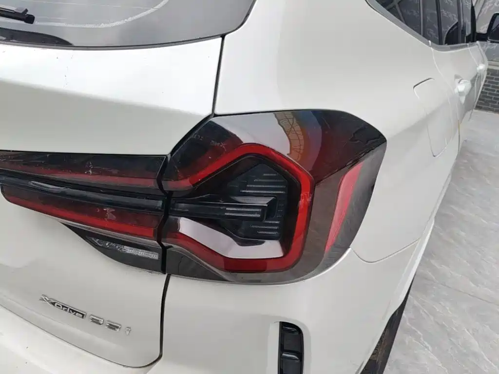 BMW X3 — миниатюра 8