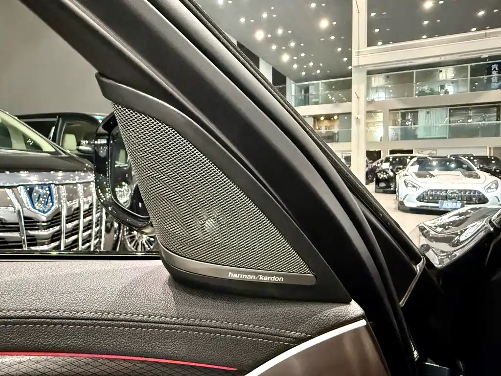 BMW 5 Series (Import) Facelift 530i M Sport Package, фото 13
