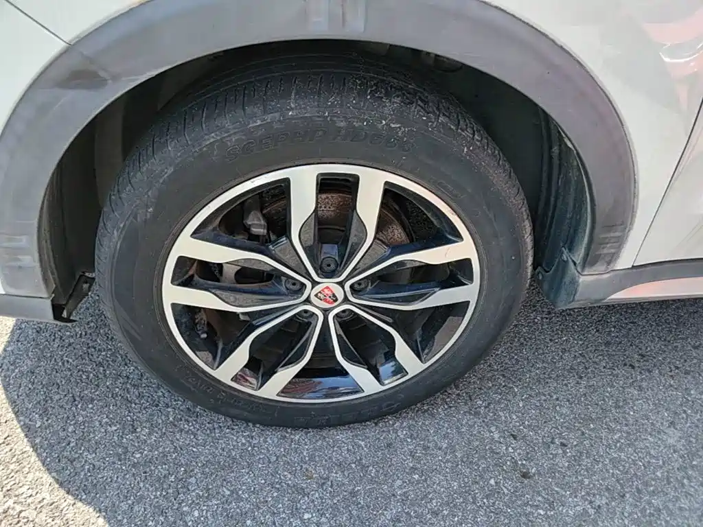 Roewe RX5 — миниатюра 23