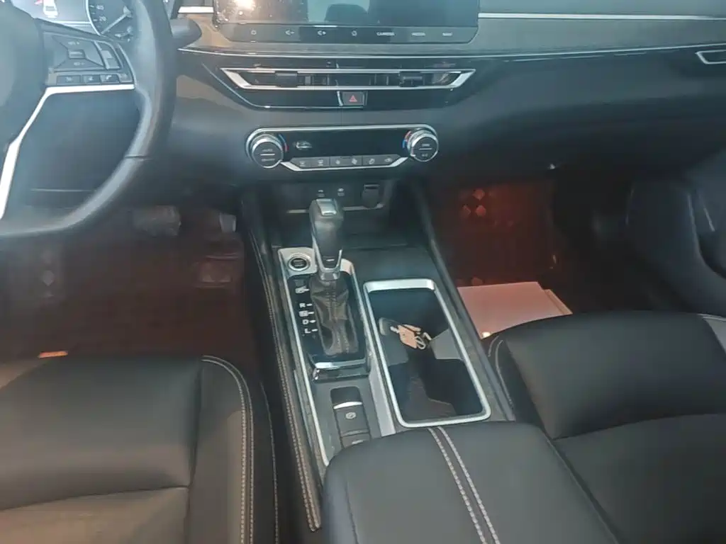Nissan Teana — миниатюра 14