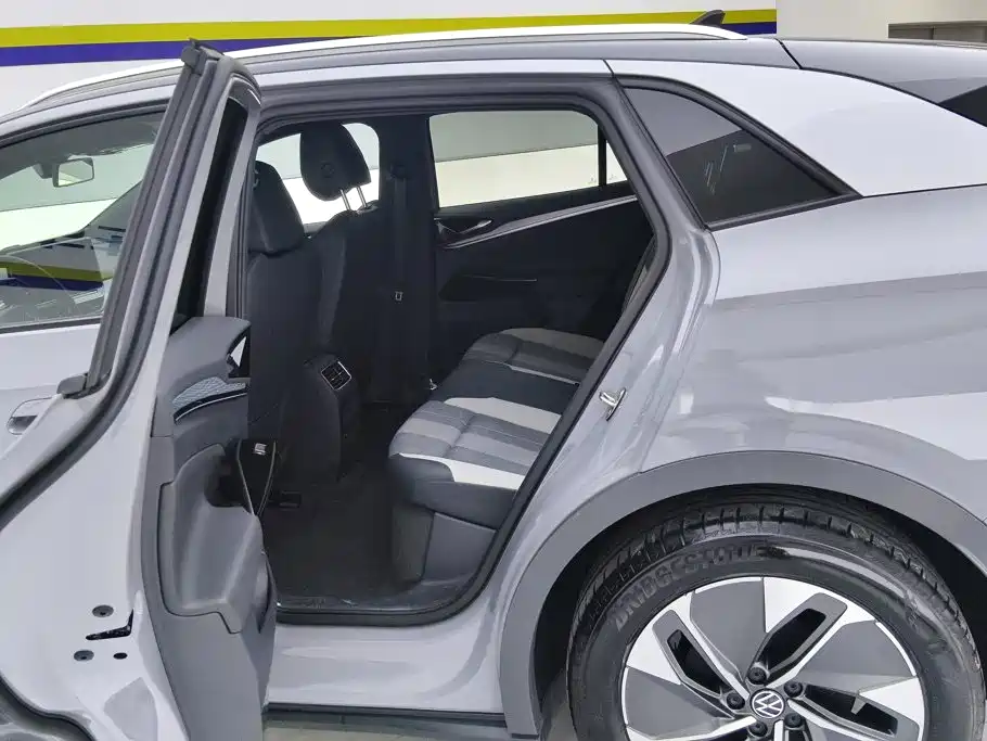 Volkswagen ID.4 Crozz — миниатюра 11