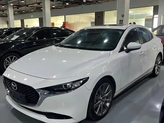 mazda 3-angkesaila