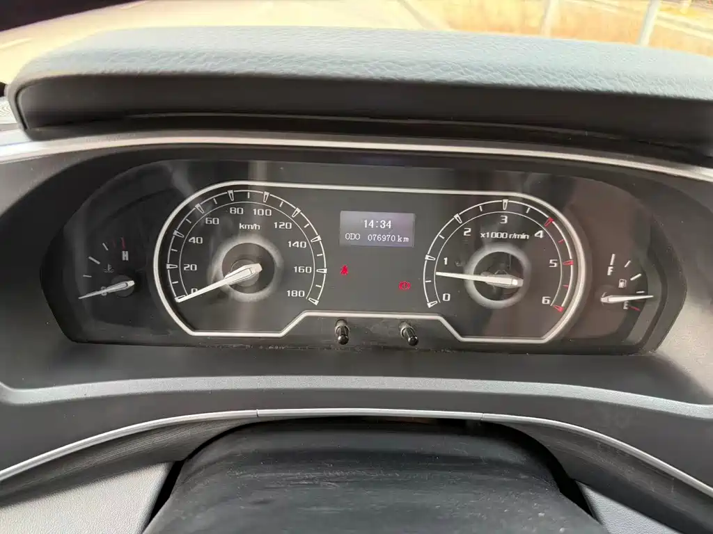 SAIC MAXUS XINTU V80