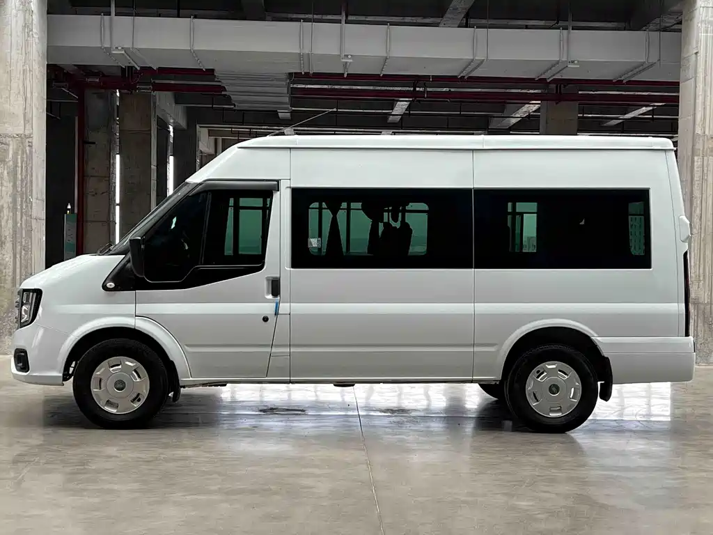 JMC JMC Fushun — миниатюра 4