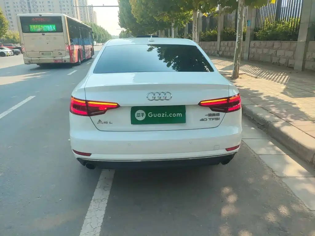 Audi A4L — миниатюра 6