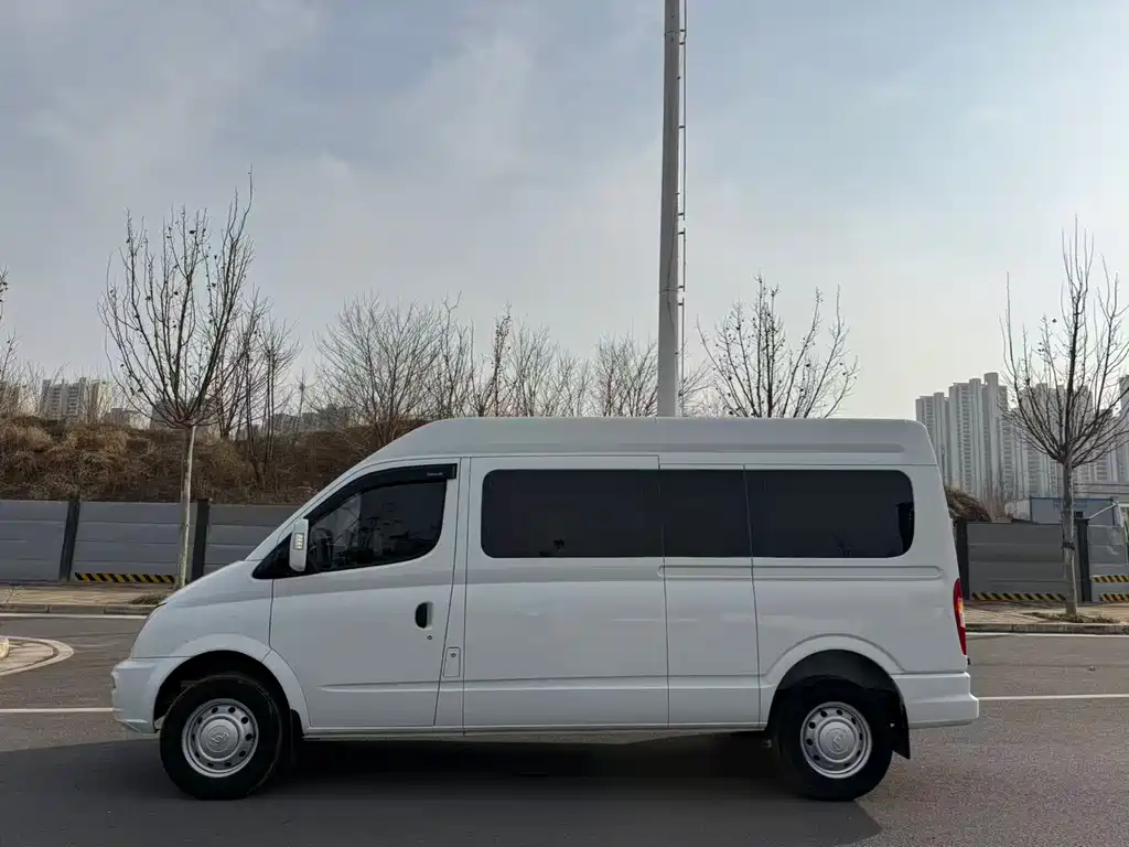 SAIC MAXUS XINTU V80