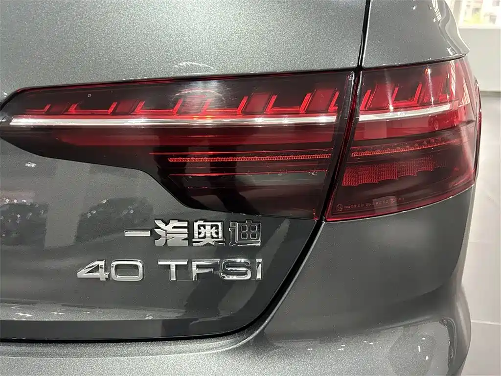Audi A4L — миниатюра 14