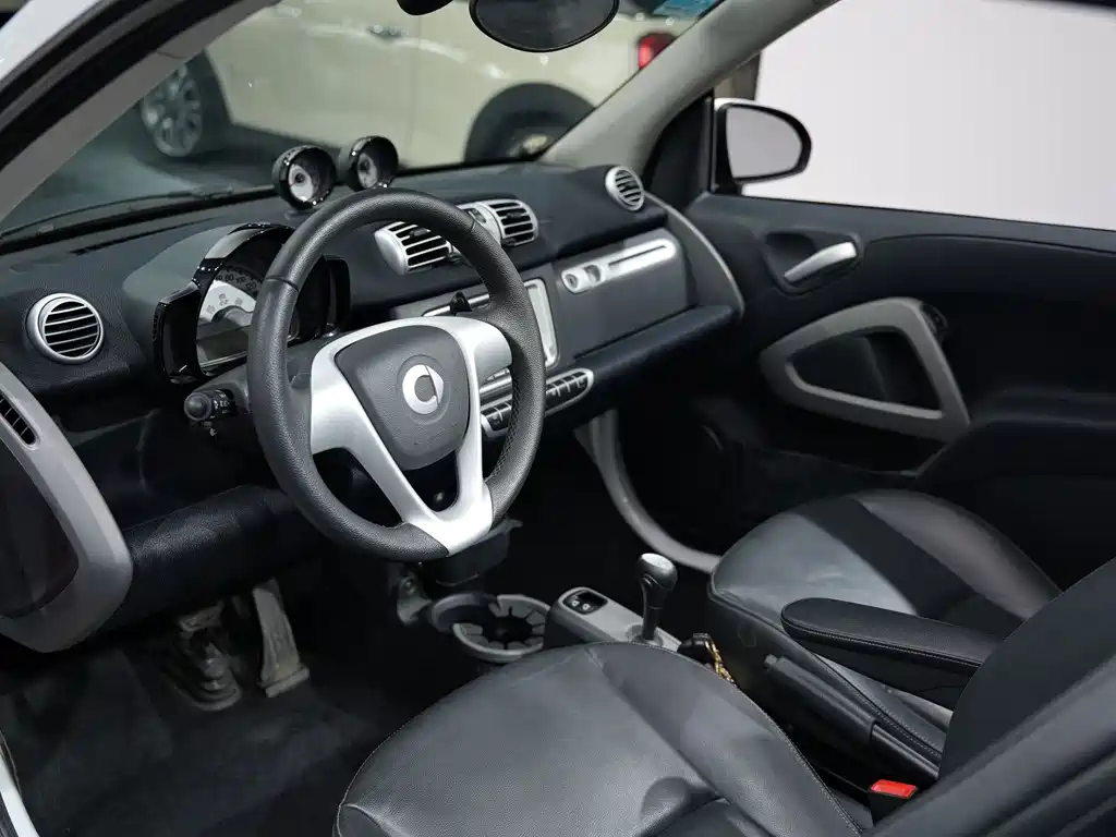 smart Smart Fortwo — миниатюра 13