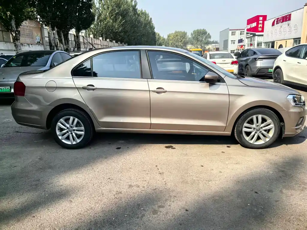 Volkswagen Jetta — миниатюра 20