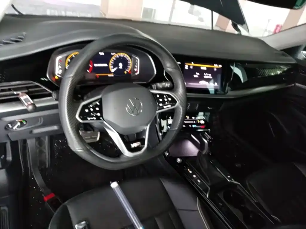 Volkswagen Passat — миниатюра 10