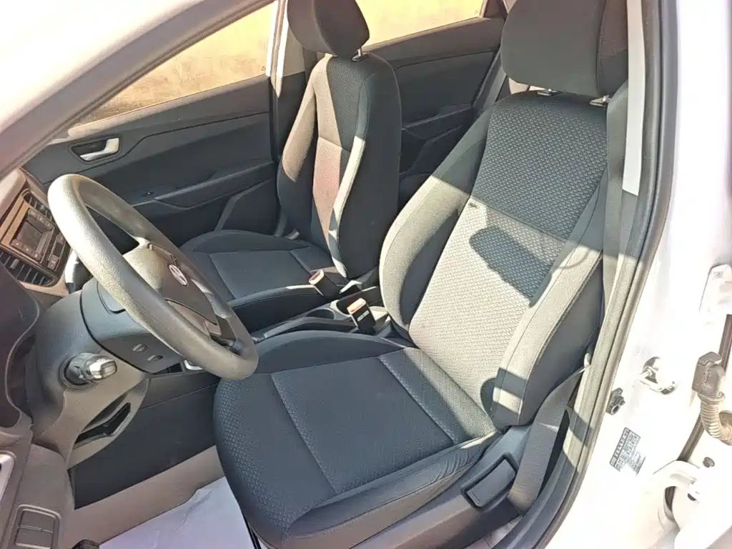 Hyundai Verna — миниатюра 15